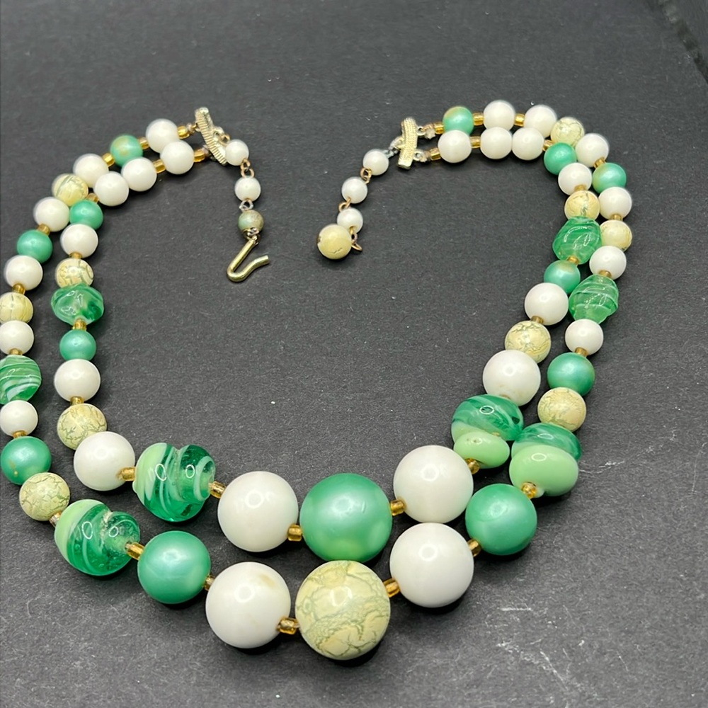 Vintage Japan beaded necklace